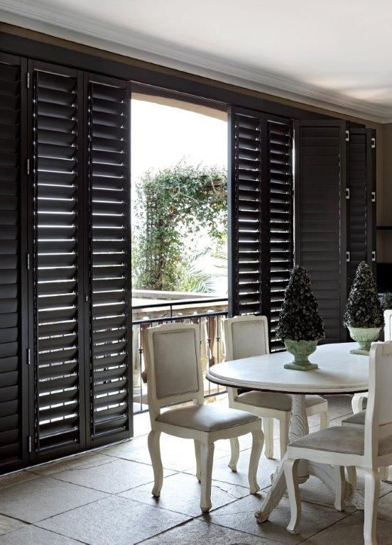 Five reasons to use Shutters to enclose a Patio
